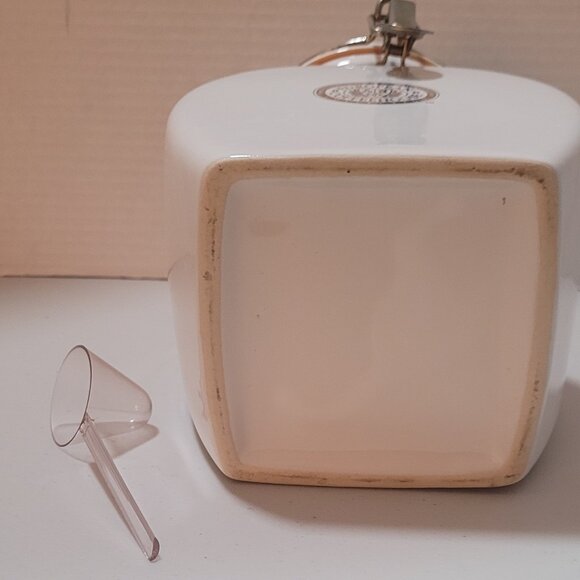 VTG Coffee Canister White EUROPEAN COFFEEHOUSE Victor Th Engwall & Co Collection - Picture 8 of 15